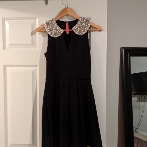 Mini Black Dress - Picture 2 of 3